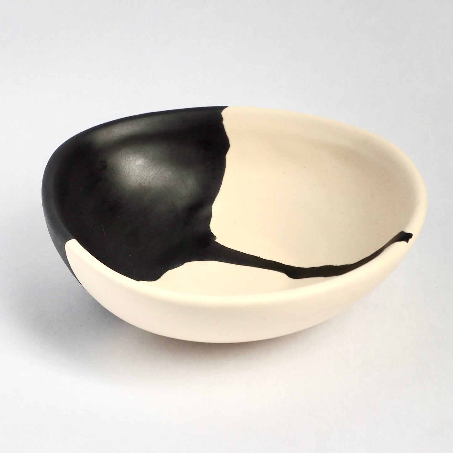 AIN IRREGULAR BOWL