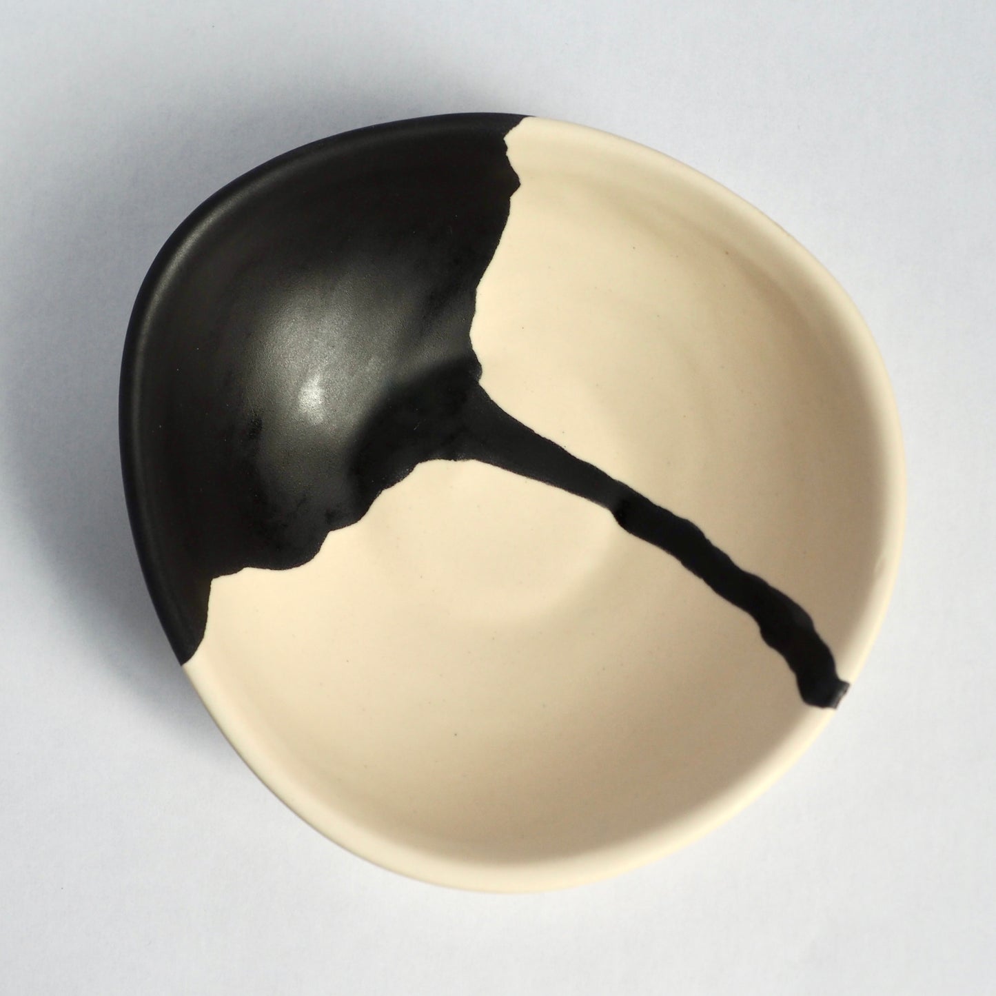 AIN IRREGULAR BOWL