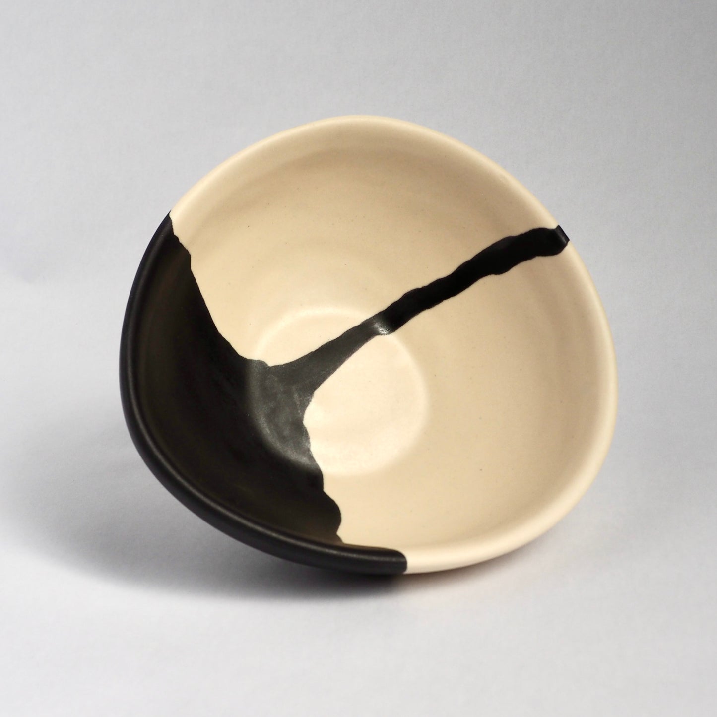 AIN IRREGULAR BOWL